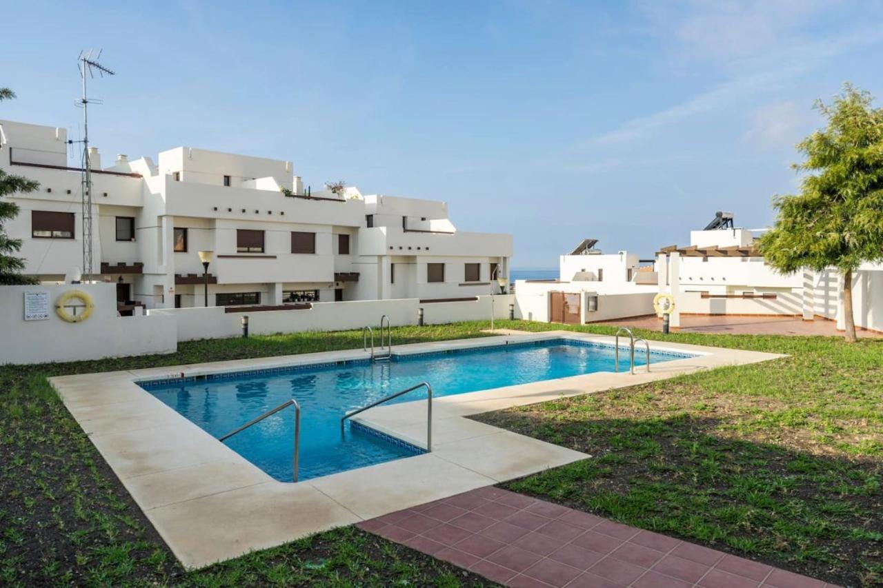 B&B Casa Louisa, Torre Del Mar- Valleniza Velez Malaga Oda fotoğraf