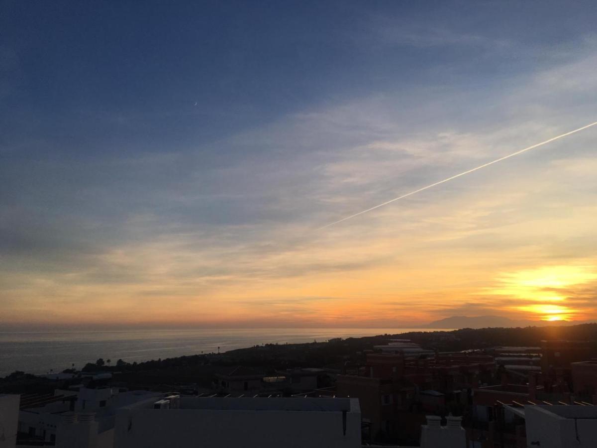 B&B Casa Louisa, Torre Del Mar- Valleniza Velez Malaga Dış mekan fotoğraf