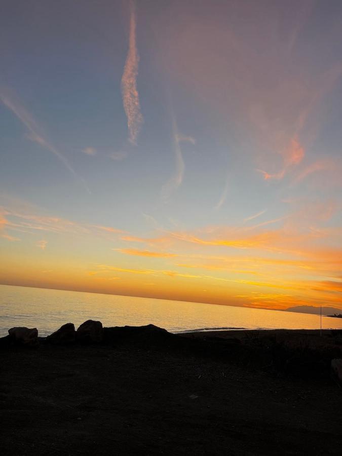B&B Casa Louisa, Torre Del Mar- Valleniza Velez Malaga Dış mekan fotoğraf
